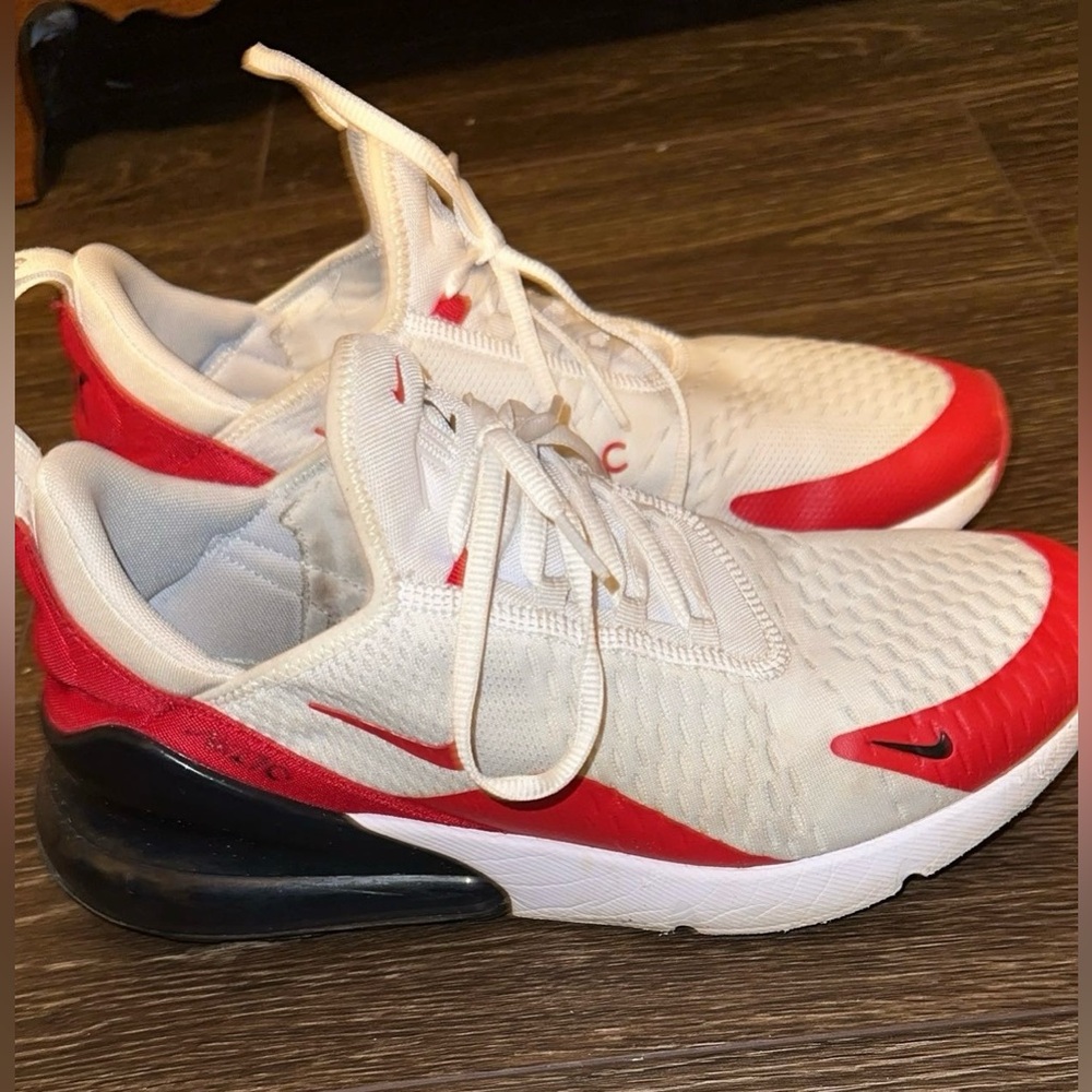 Men’s Nike AirMax 270